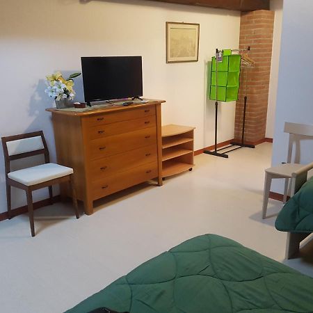 Al Fienile Hotel Orzano Bagian luar foto