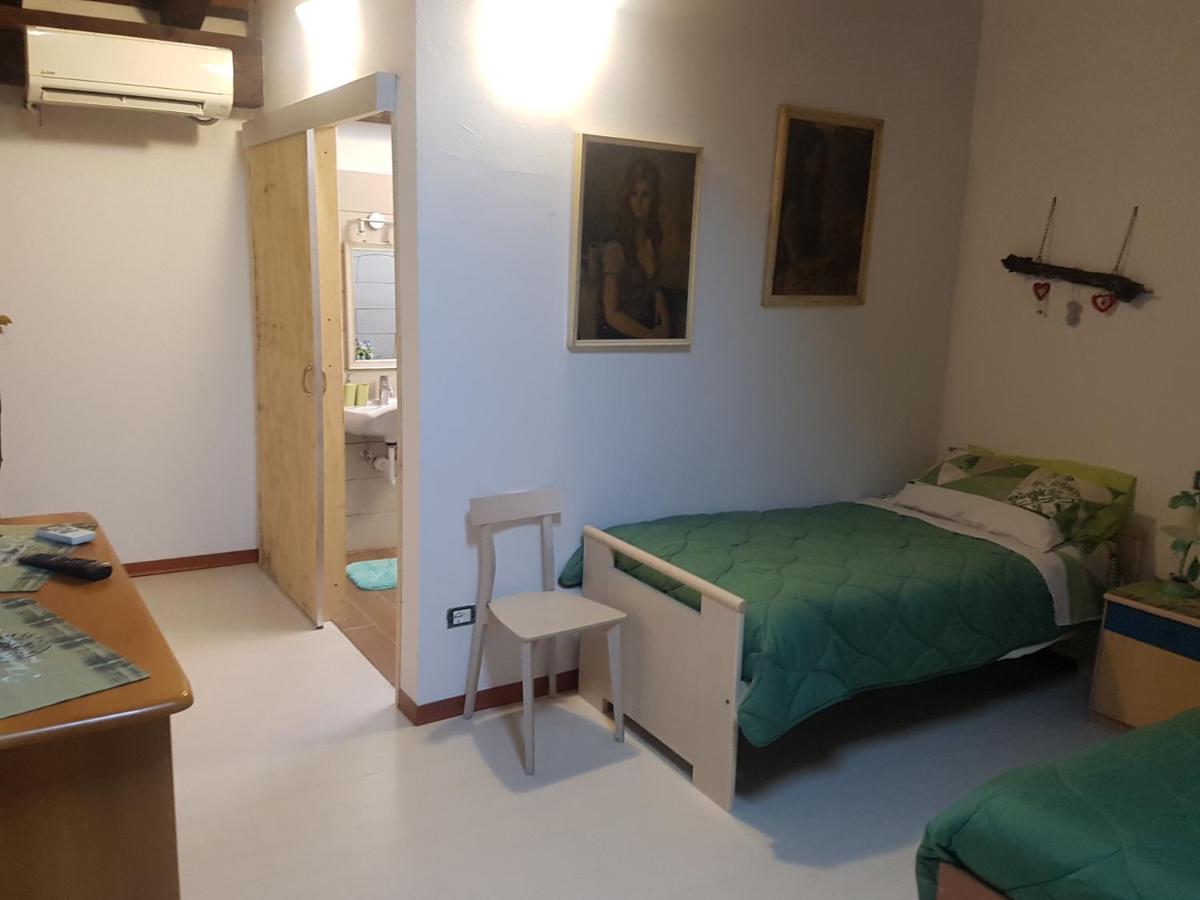 Al Fienile Hotel Orzano Bagian luar foto
