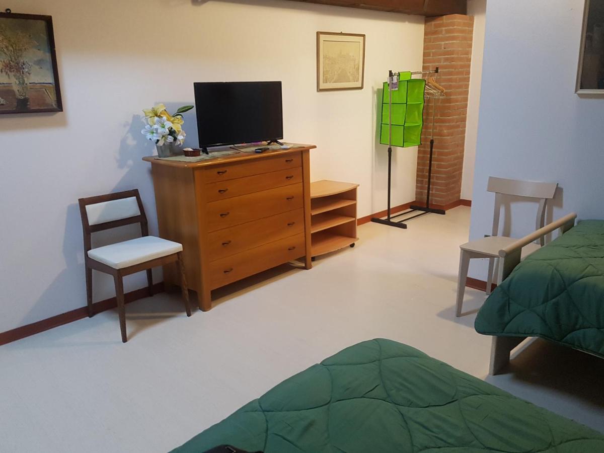 Al Fienile Hotel Orzano Bagian luar foto