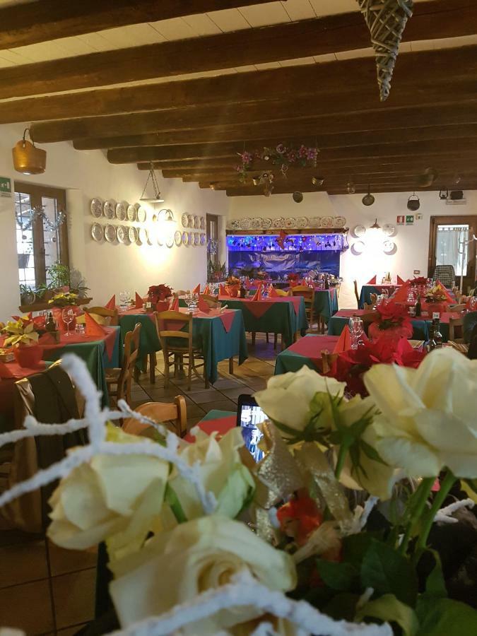 Al Fienile Hotel Orzano Bagian luar foto