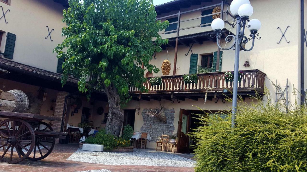 Al Fienile Hotel Orzano Bagian luar foto