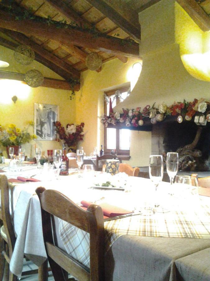 Al Fienile Hotel Orzano Bagian luar foto