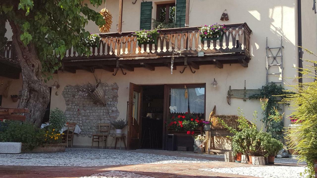 Al Fienile Hotel Orzano Bagian luar foto